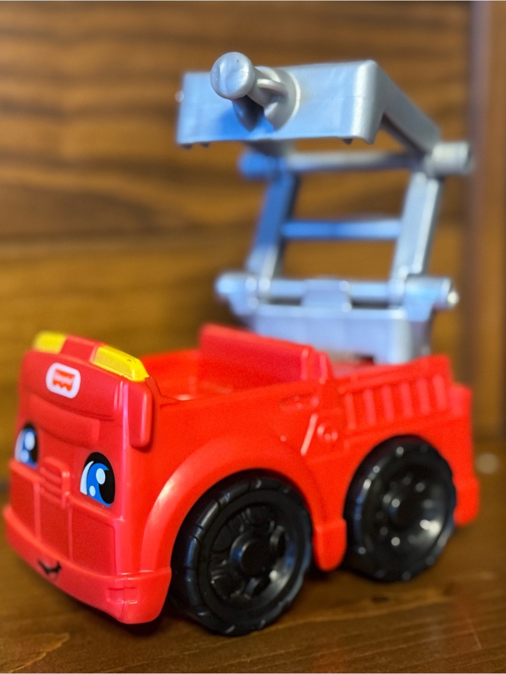 Fisher price little people Red Toy Fire Truck with Ladder